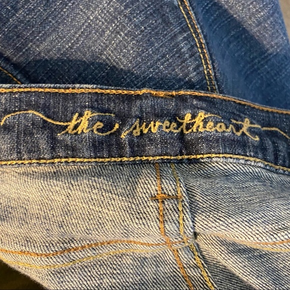 Old Navy Sweetheart Bootcut Jeans Women's Size 12 Short - Picture 2 of 3